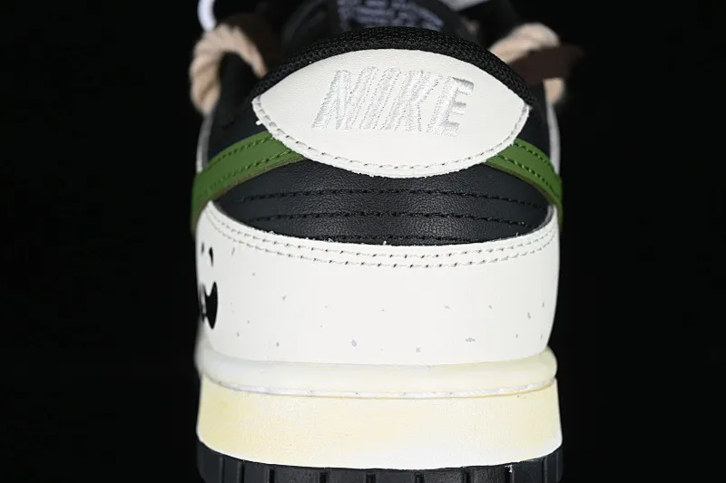 All Categories Nk SB Dunk Series Nk SB Dunk Low Low-top sneakers CS version Nk Dunk Low "Panda" Bamboo Forest Panda Customized version of deconstructed strap casual sneakers DD1391-100